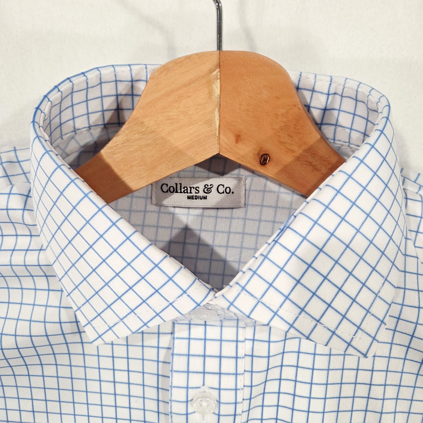 NWT Collars and Co Medium Polo Semi-Spread Thin Blue Check Mens Golf Career