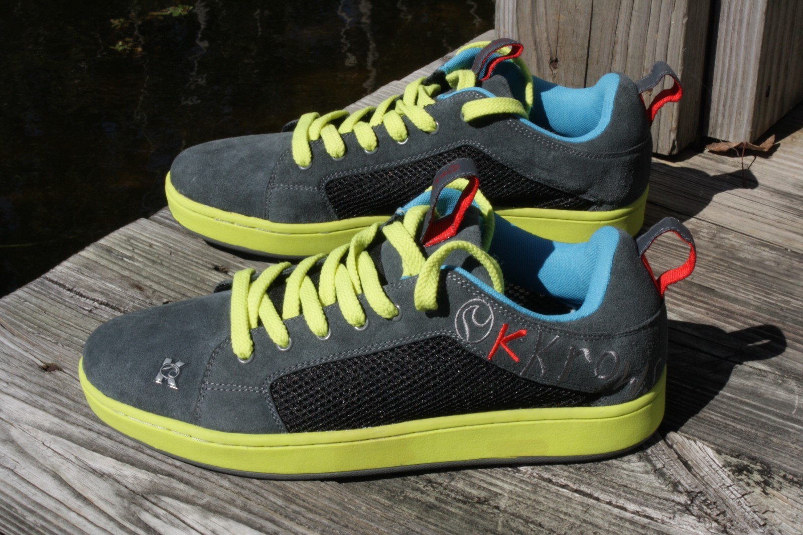 WATER SHOES! Liquid Krow by kKrows Size 7-8 Kayak, Wakeskate, Jetski, Fishing.