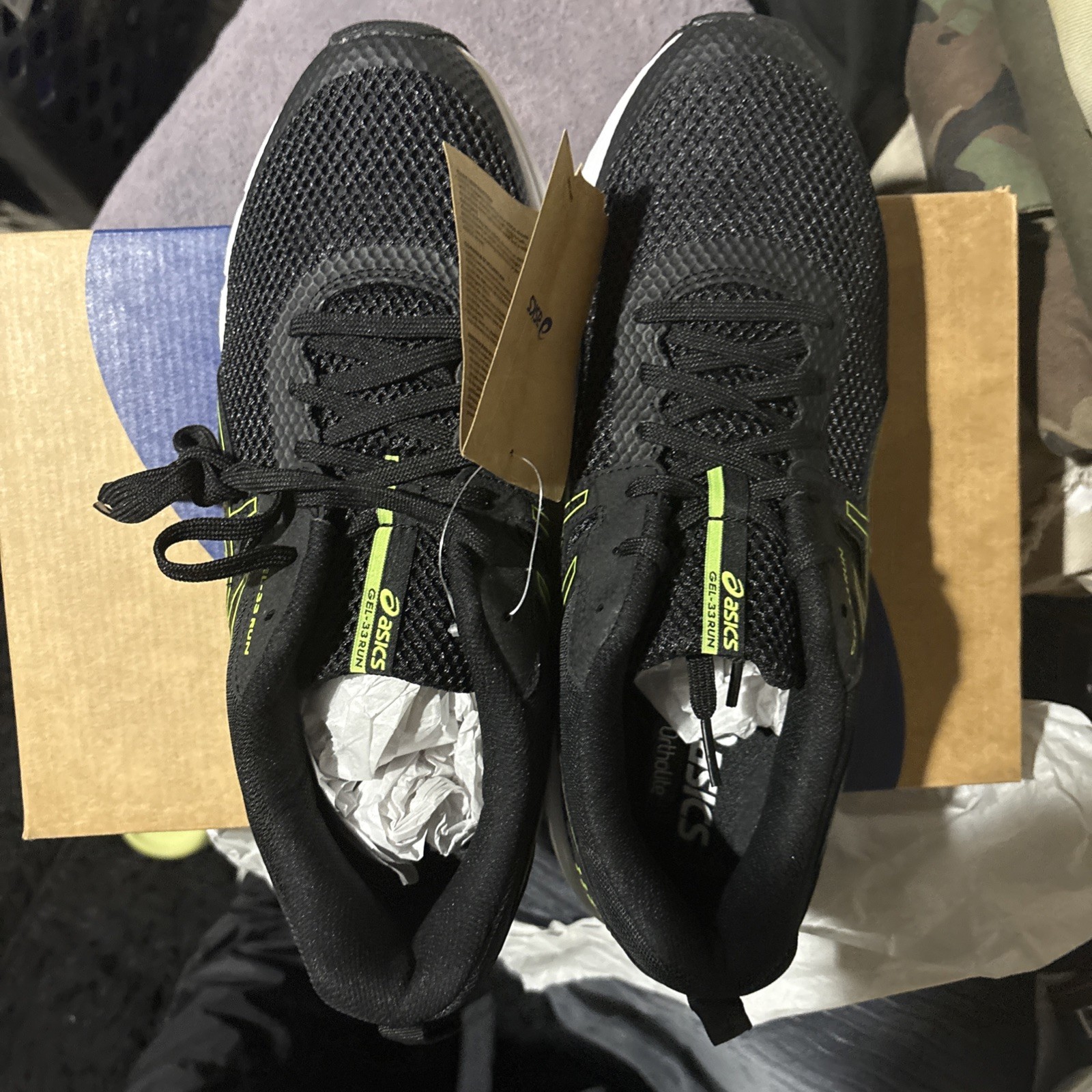 ASICS Gel 33 RUN BLACK/Hazard Green
