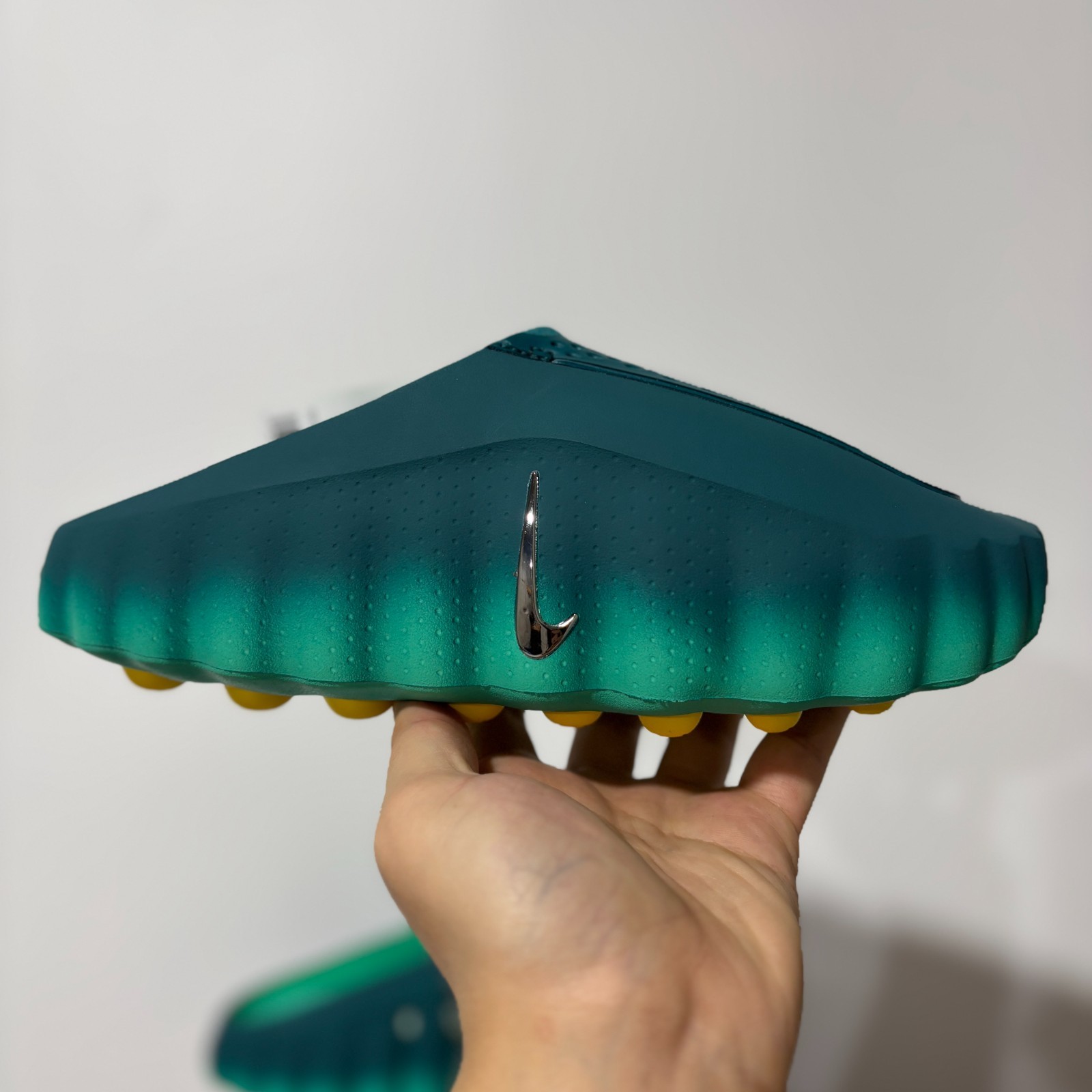 Nike Mind 001 Mule, Model HQ4307-001 green (Runs small,Order one size up)