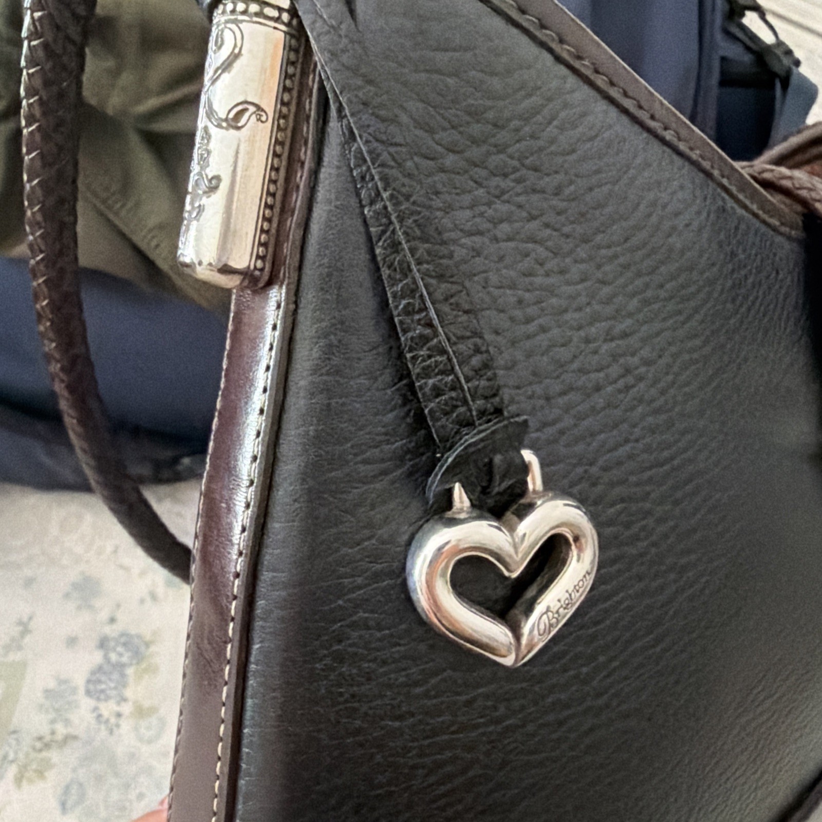 Vintage Brighton Black Brown Leather Shoulder Bag Braided Strap Heart Charm
