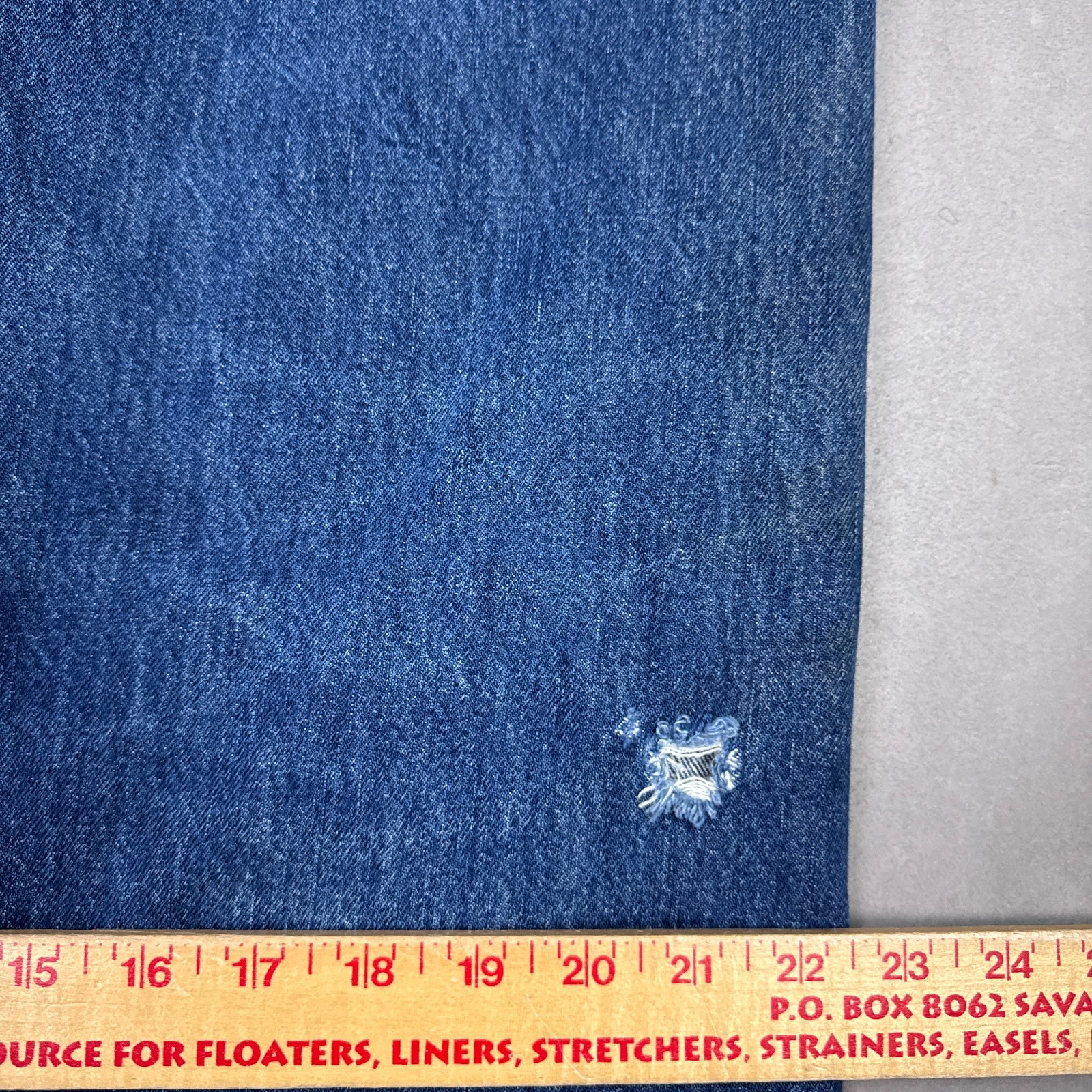 Levis 501 Jeans Mens 32×34 Blue Button Fly Denim Pants Thrashed Faded (Tag34x36)