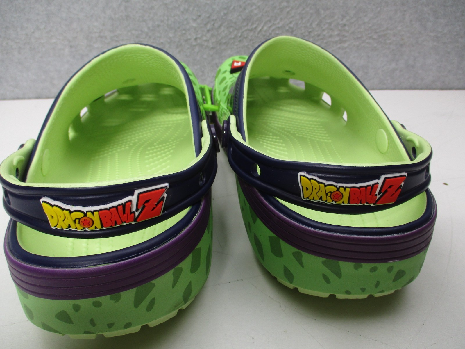 Crocs Dragon Ball Z Cell Classic Clogs Mens Sz 11 Green Slip on Shoes