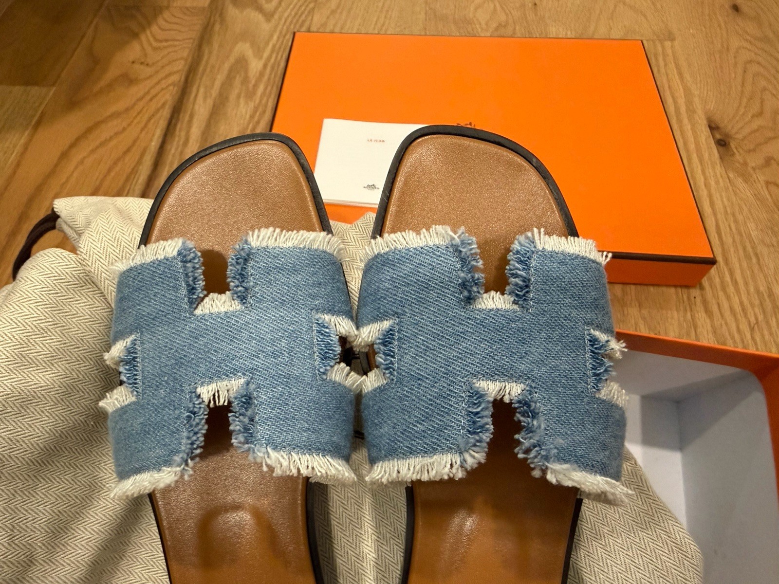 100% Authentic Hermes Oran Sandals women 38.5 BNIB