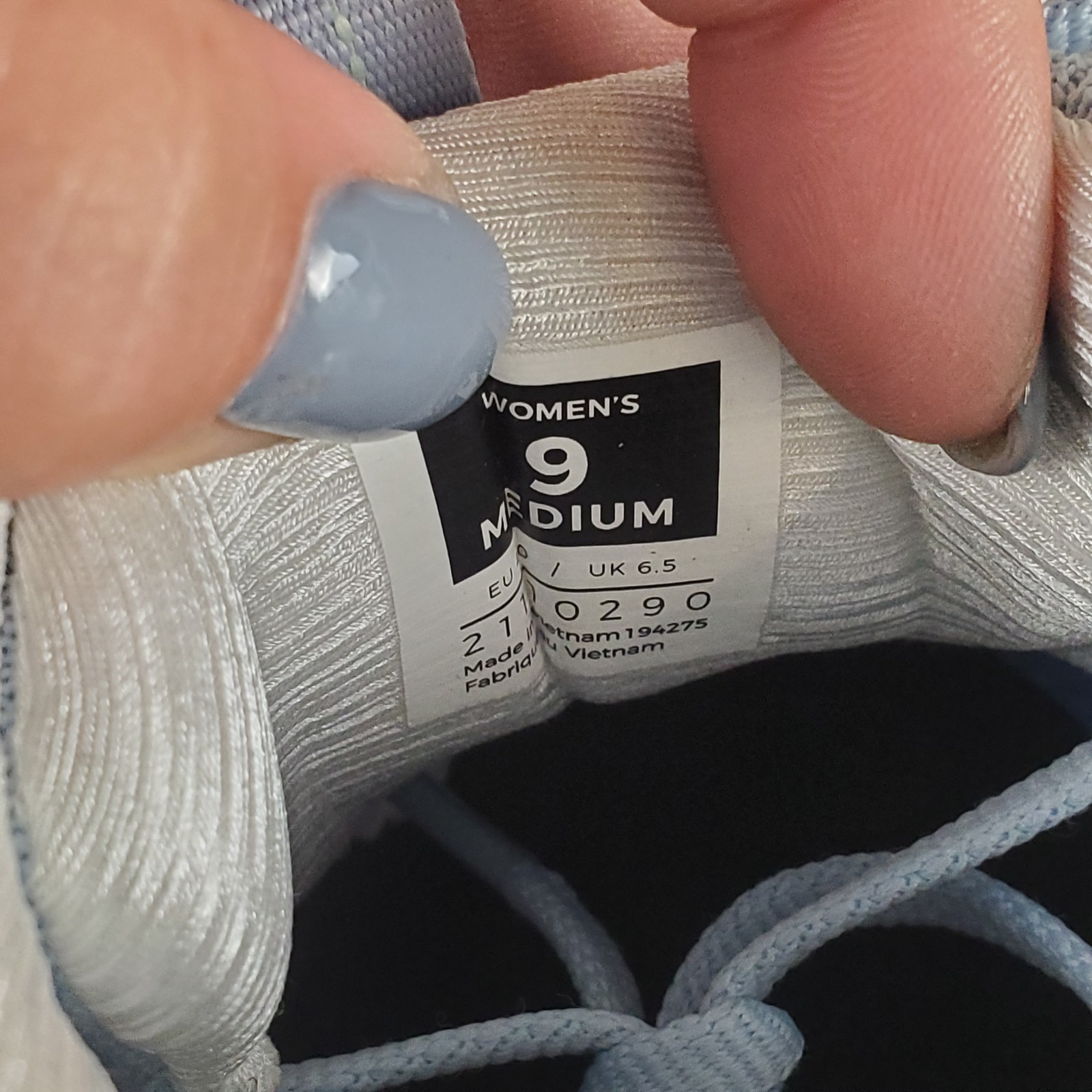 KURU Atom 2 Womens Shoes Sz 9 M Running Mist Blue Bright White Lace Up Sneaker
