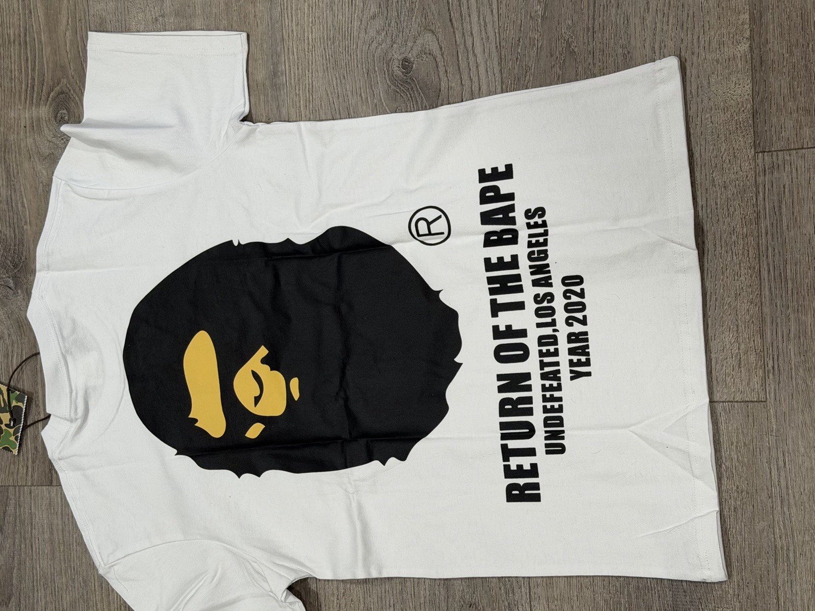 BAPE × undefeated logo T-shirt White A Bathing Ape Size S