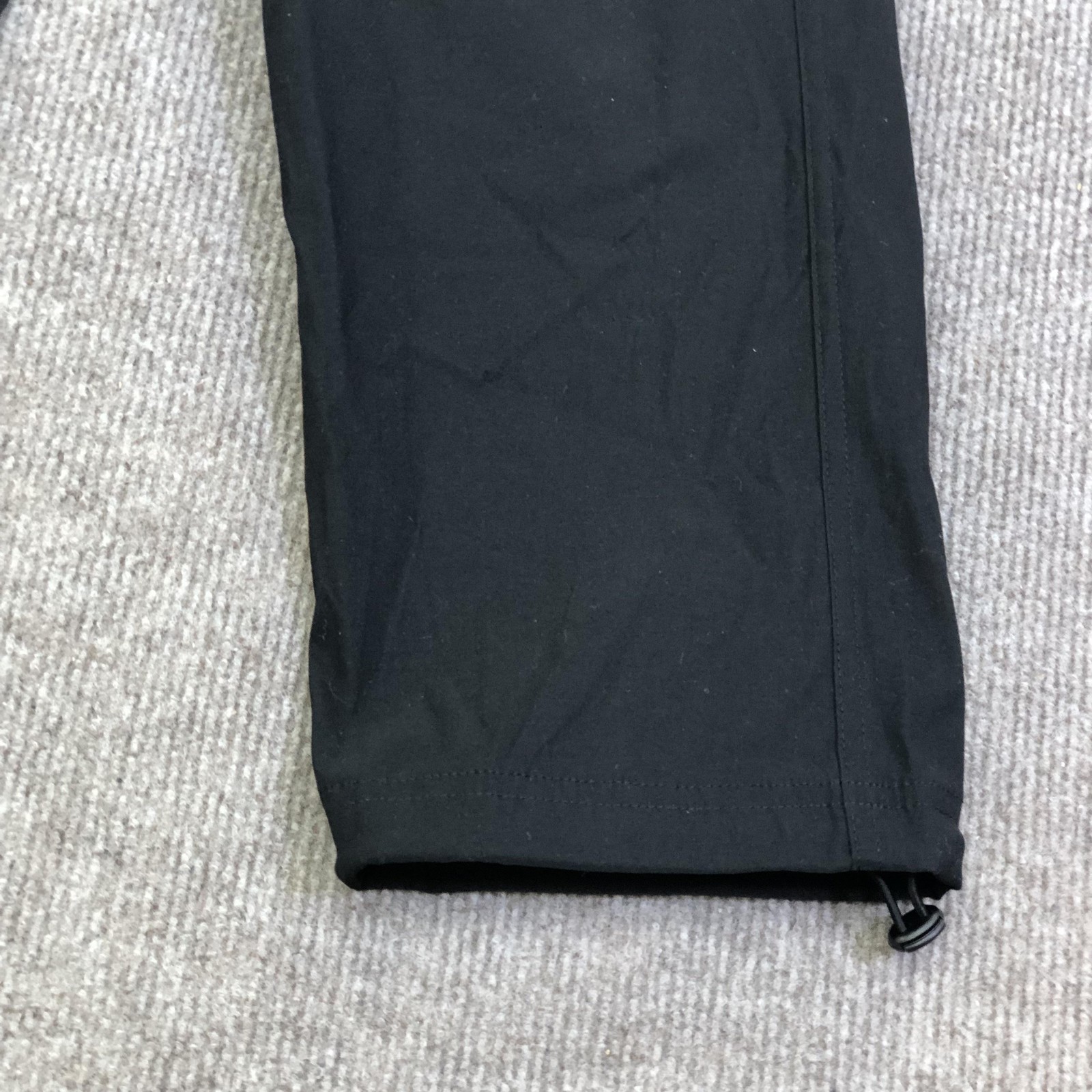Eddie Bauer Pants Womens 4 Black WR Rainier Capri Water Resistant Hiking UPF 50