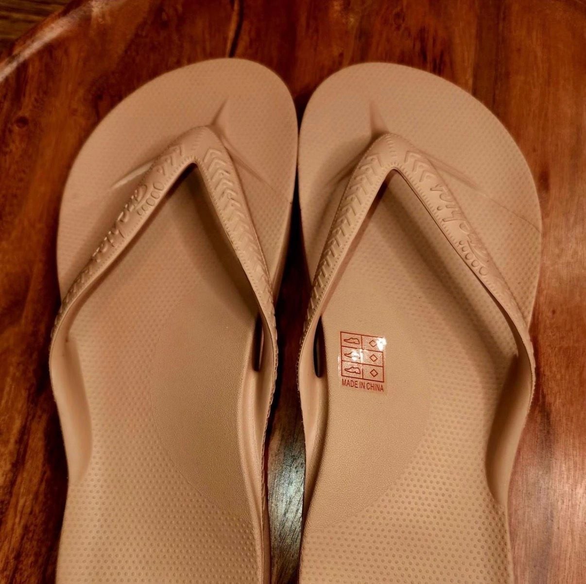 Archies Arch Support Classic Flip Flops in Tan