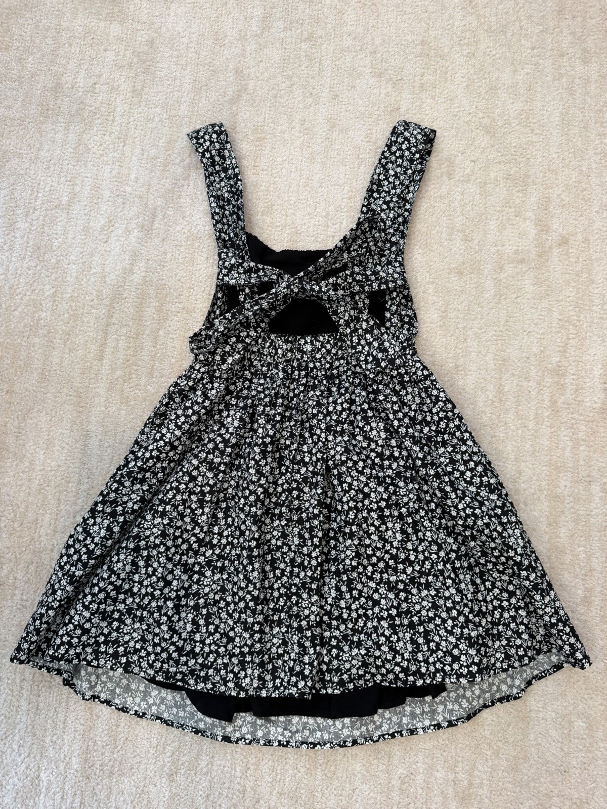 Altar’d State Black/White Floral Mini Sundress Square Neck Smocked S