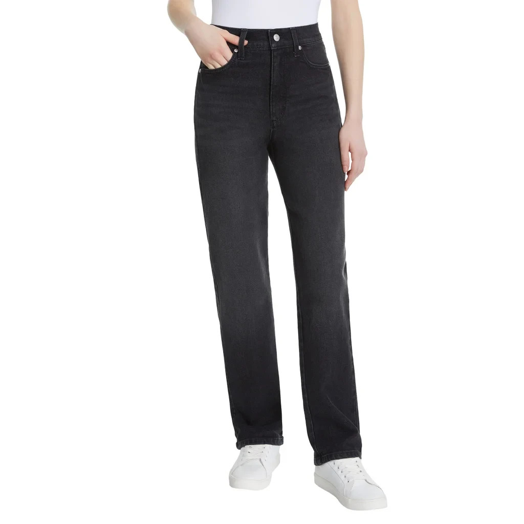 Gloria Vanderbilt Women’s Straight Leg Jean