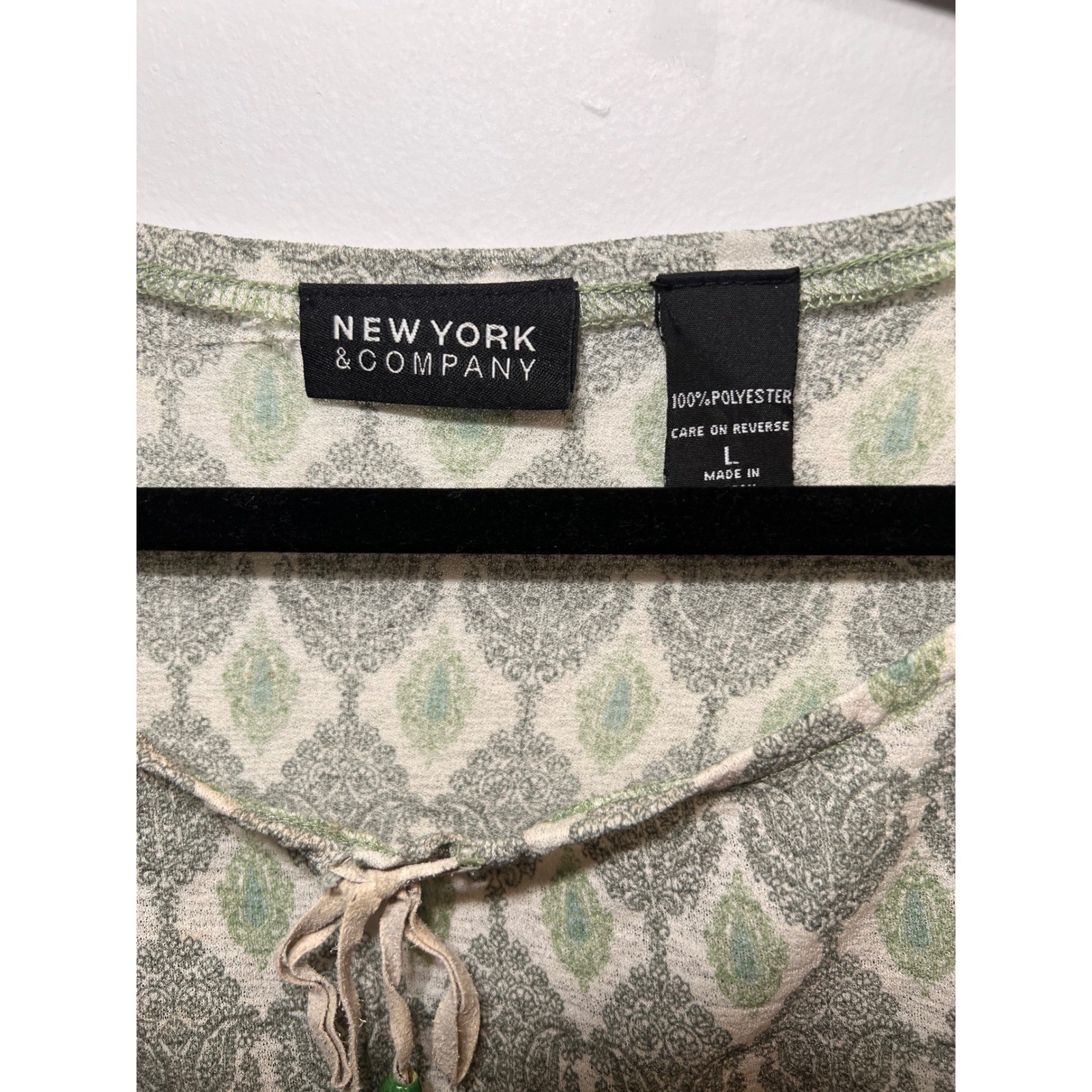 Vintage Y2K Boho Peasant Damask Green Long Sleeve Beaded Tassle Top- Large