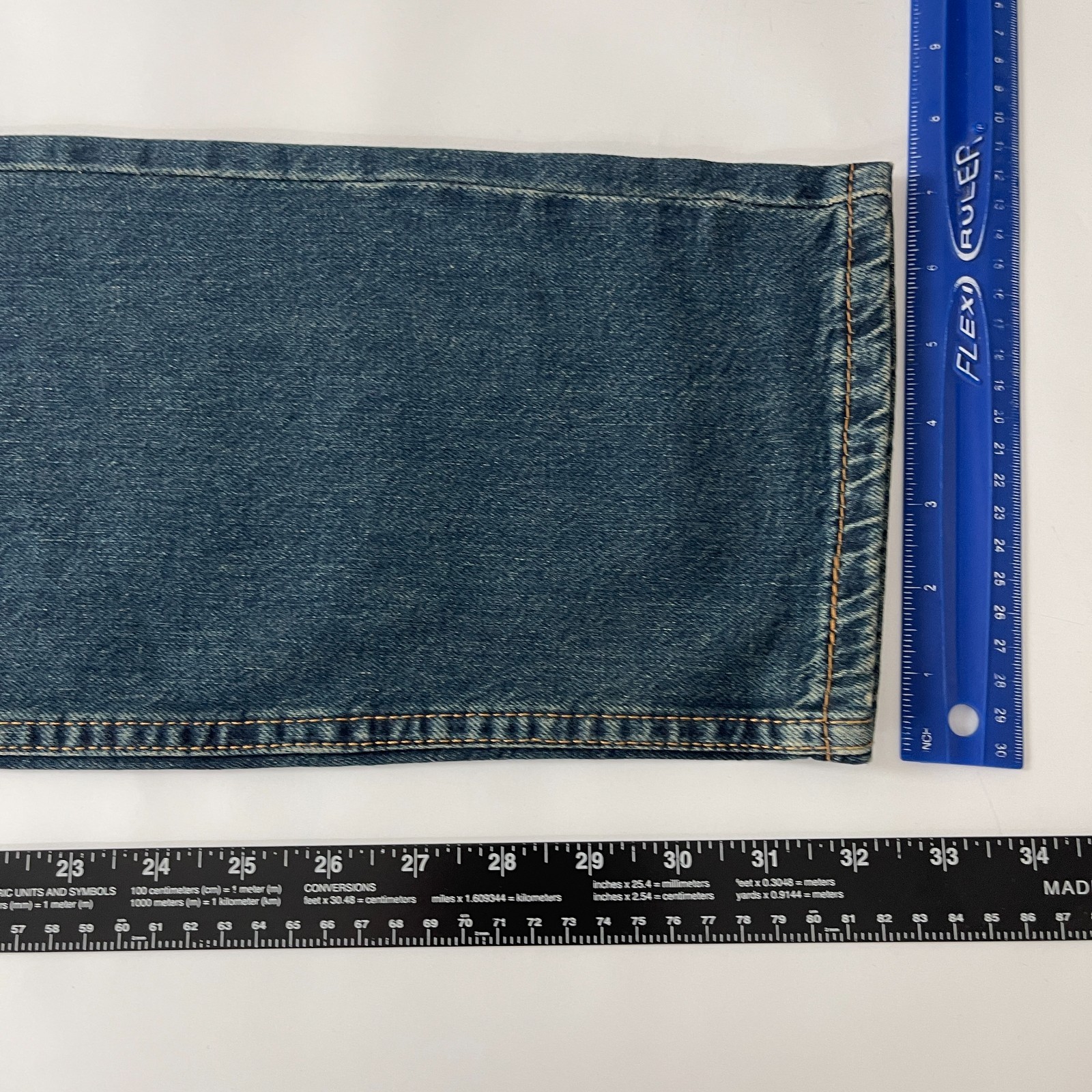 Levis 511 Jeans Mens 34×32 Blue Slim Fit Dark Wash Stretch Preppy Grunge NEW
