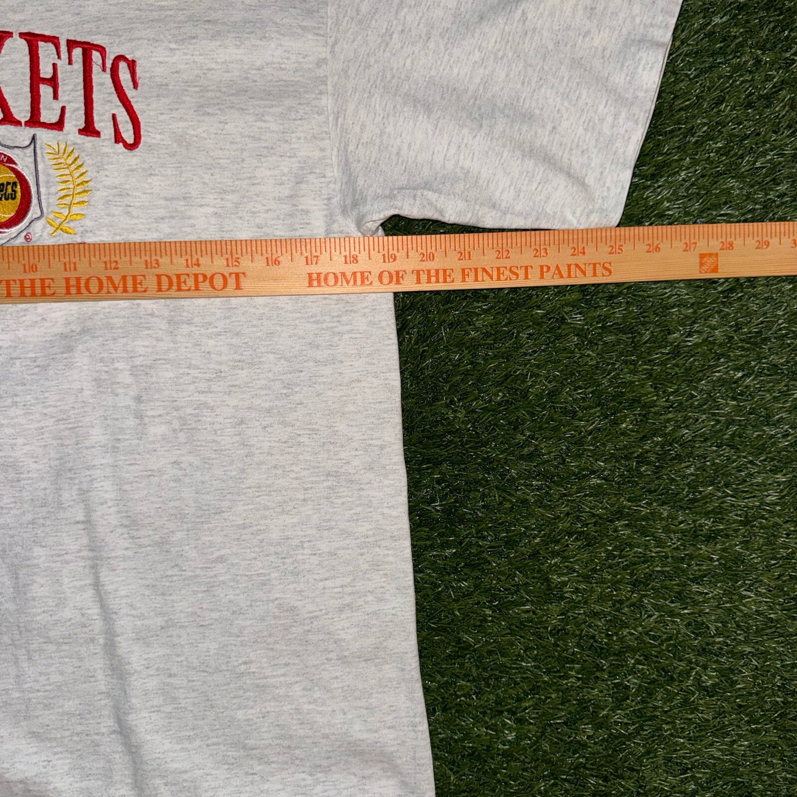 Vintage Houston Rockets Men’s Size M 1994 Clutch City NBA T-Shirt Gray