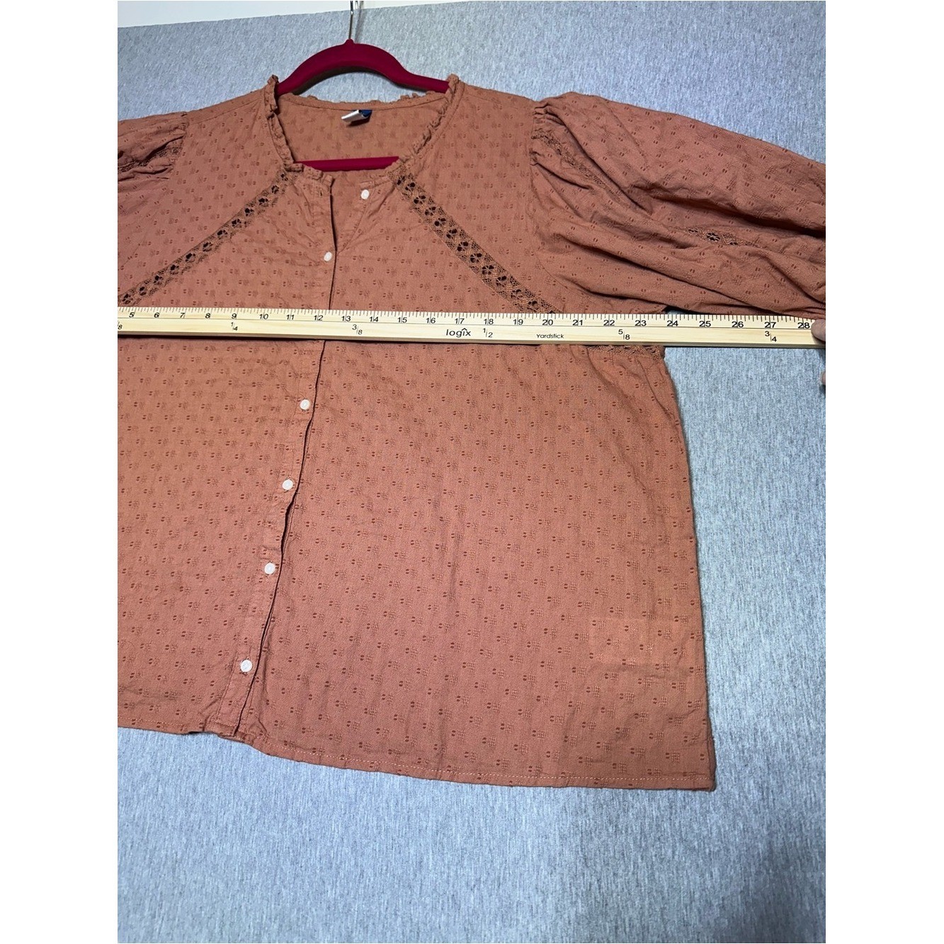 Boho-chic Old Navy terracotta brown cotton eyelet blouse featuring puff sleeves