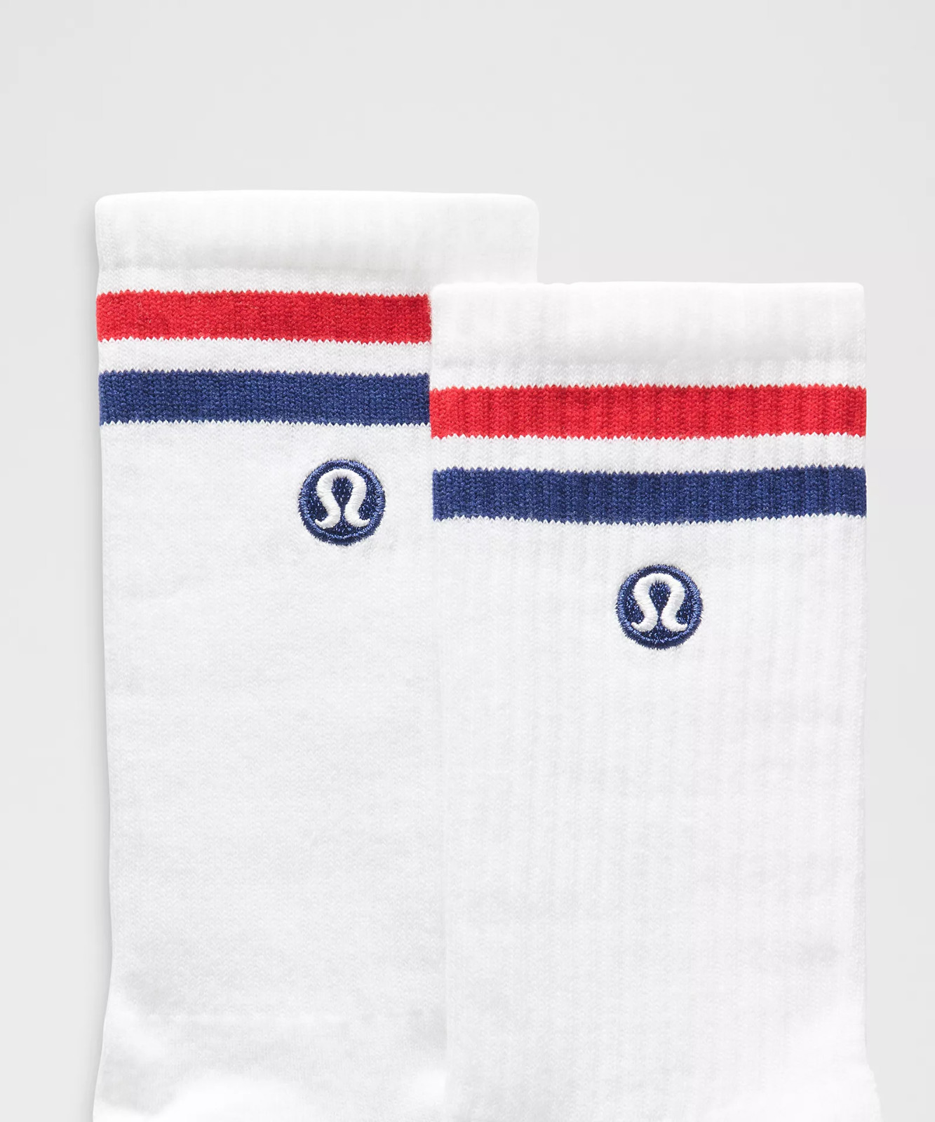 Lululemon Daily Essential Crew Socks Unisex Size XL Red Stripe