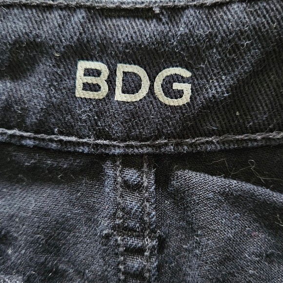 BDG Dree Cheeky Jean Short Charcoal Wash Embroidered Floral Jean Shorts 25