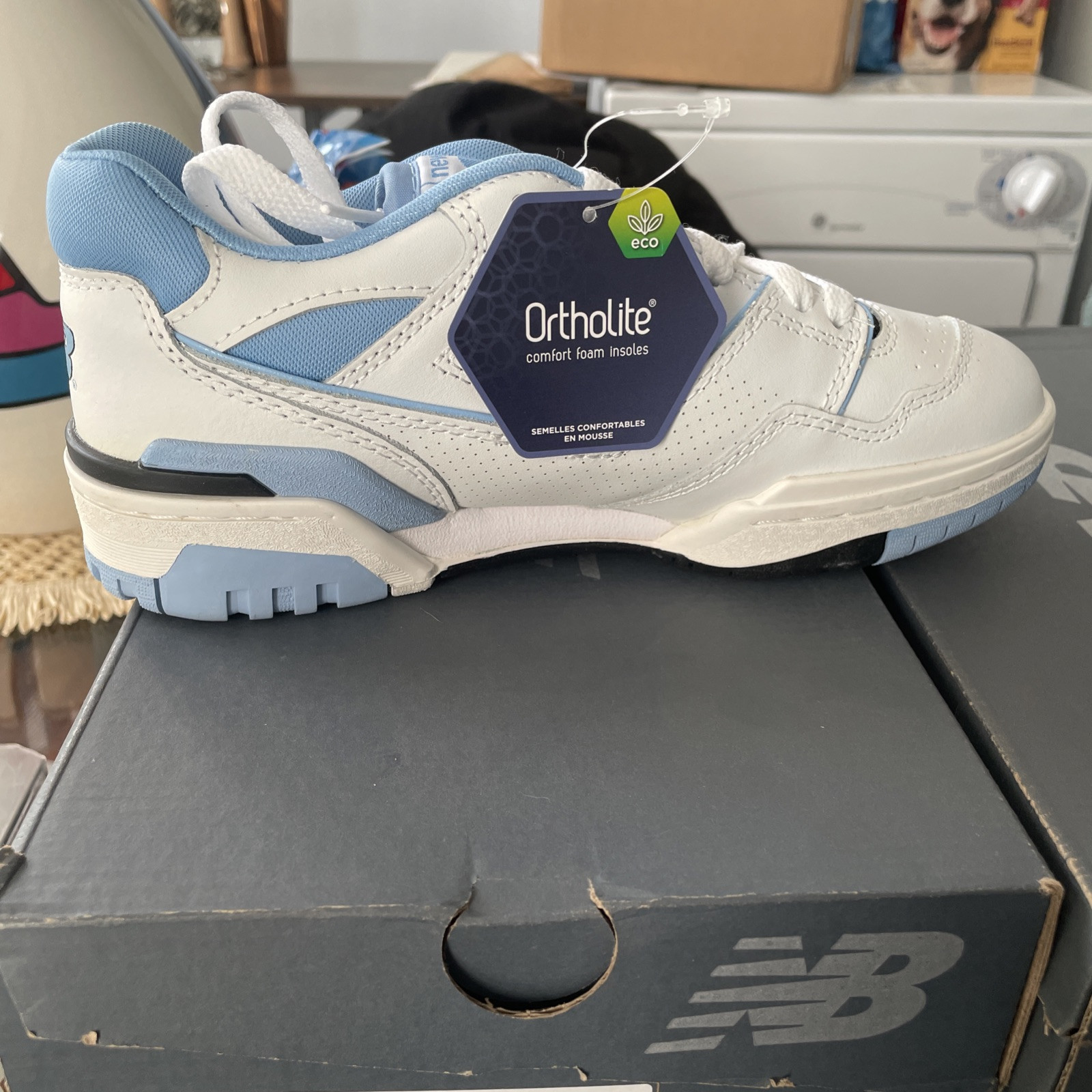 Size 4.5 – New Balance 550 Team Carolina Blue