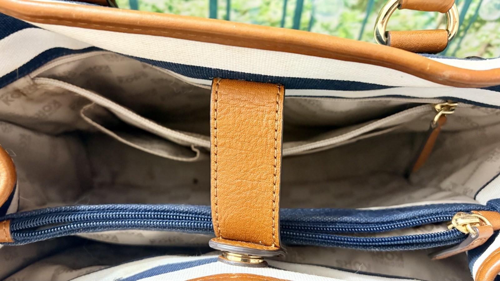 Michael Kors Hamilton Large Tote Satchel Striped Canvas Navy Blue White Leath
