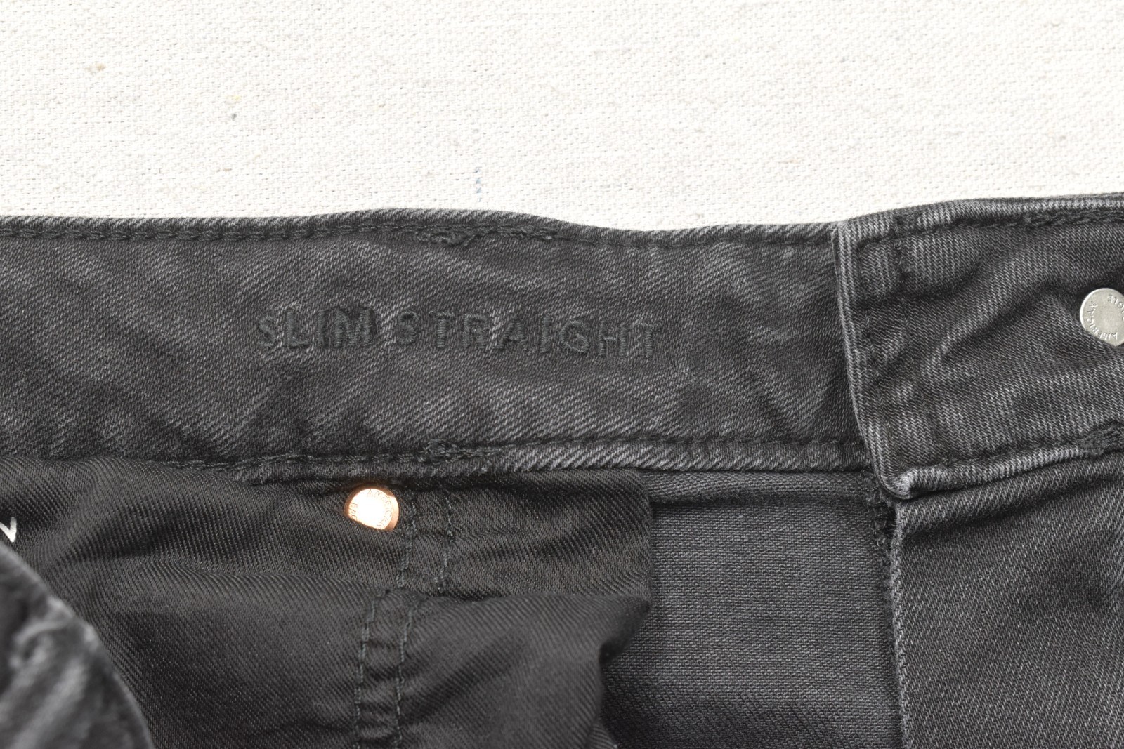 American Eagle Men’s Airflex+ Slim Straight Leg Black Jeans 40×32 Cotton