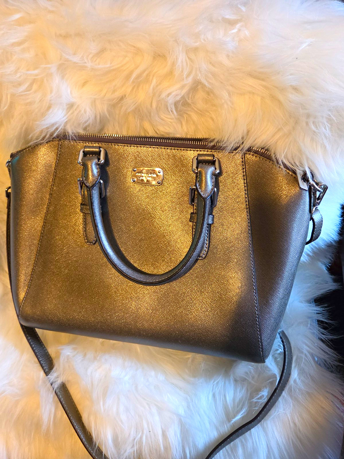 Michael Kors Metallic Silver Satchel Top Handle Bag, Zip, Detachable Strap