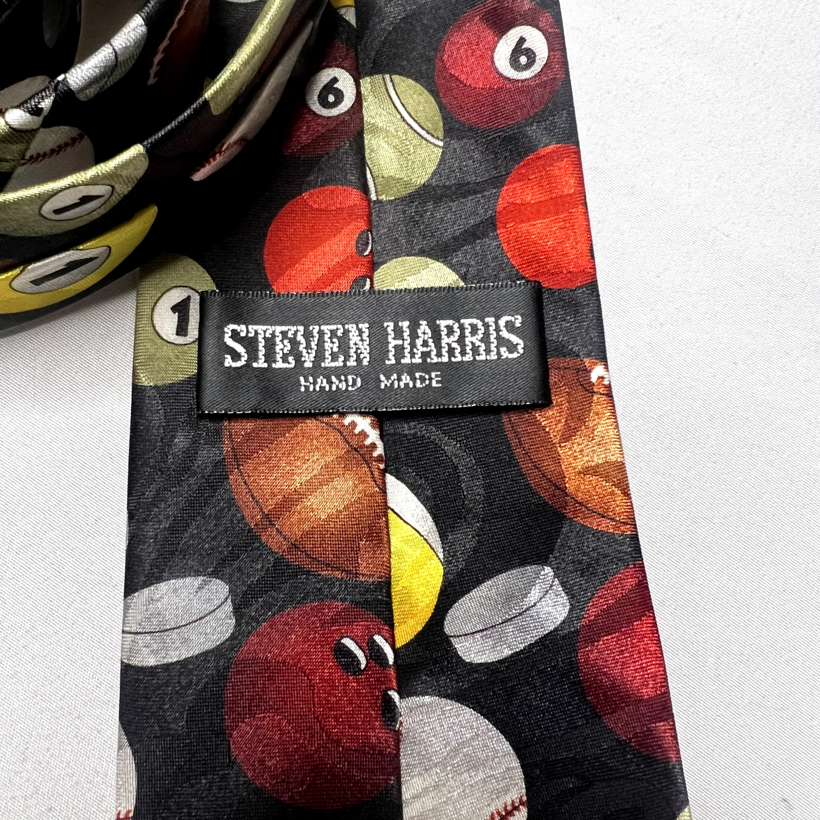 Steven Harris Mens Tie Polyester Athletic Balls Coaches Basketball Football Pool