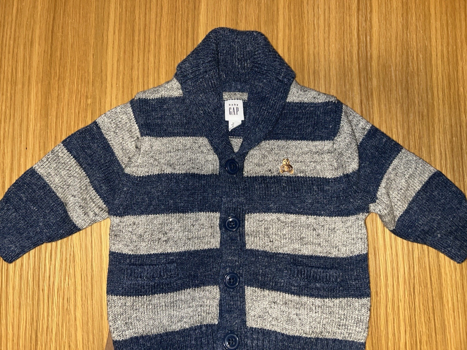 Lil Remix Outfit: Gap Sweater & Khaki Carter Drawstring Pants Size 9-12 Months