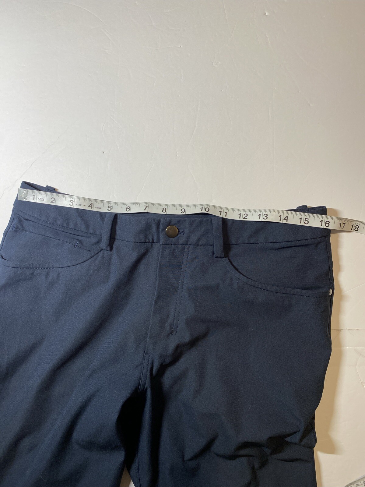 Lululemon Men’s 6 Pocket Design Dress Pants Blue Size 32 Performance EUC
