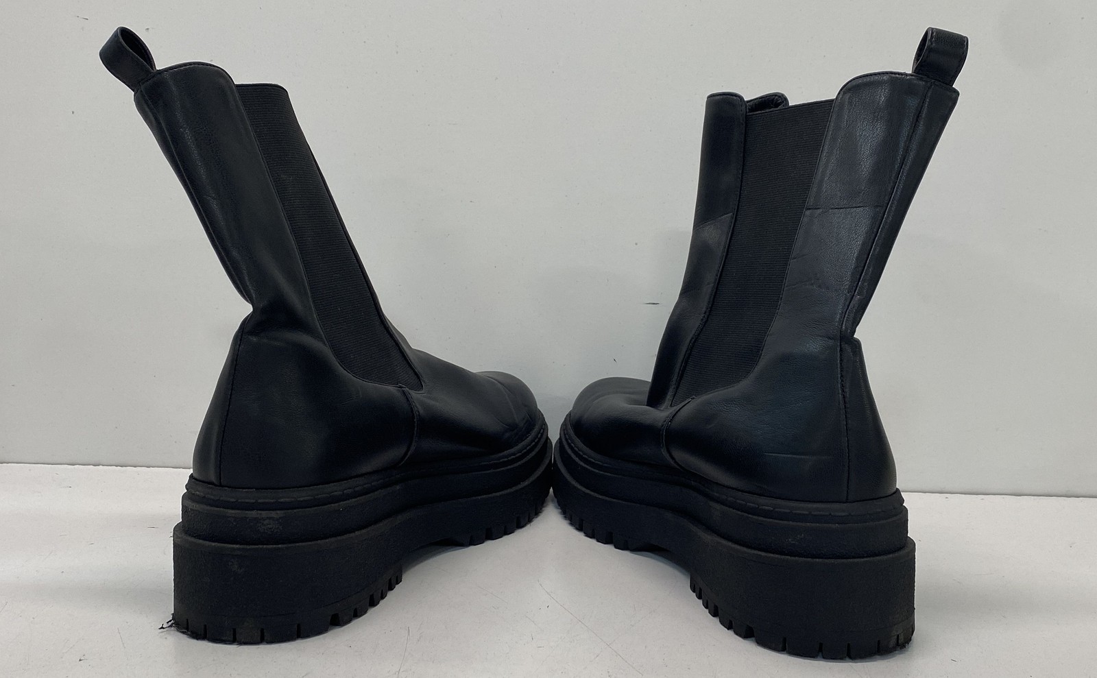 Good American Black Leather High Shaft Platform Lug Sole Chelsea Boots Size 11
