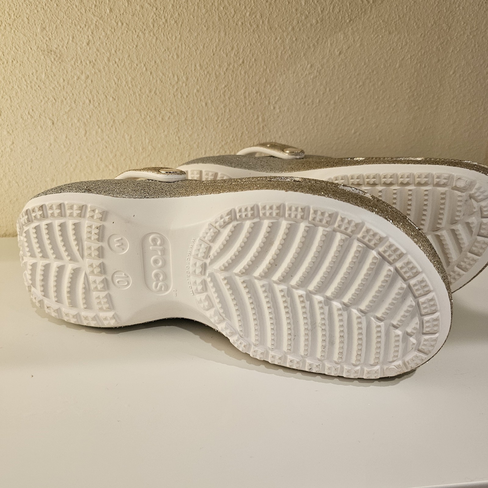 CROCS Classic Platform Silver Glitter Swivel Strap W Size 10 White Sole