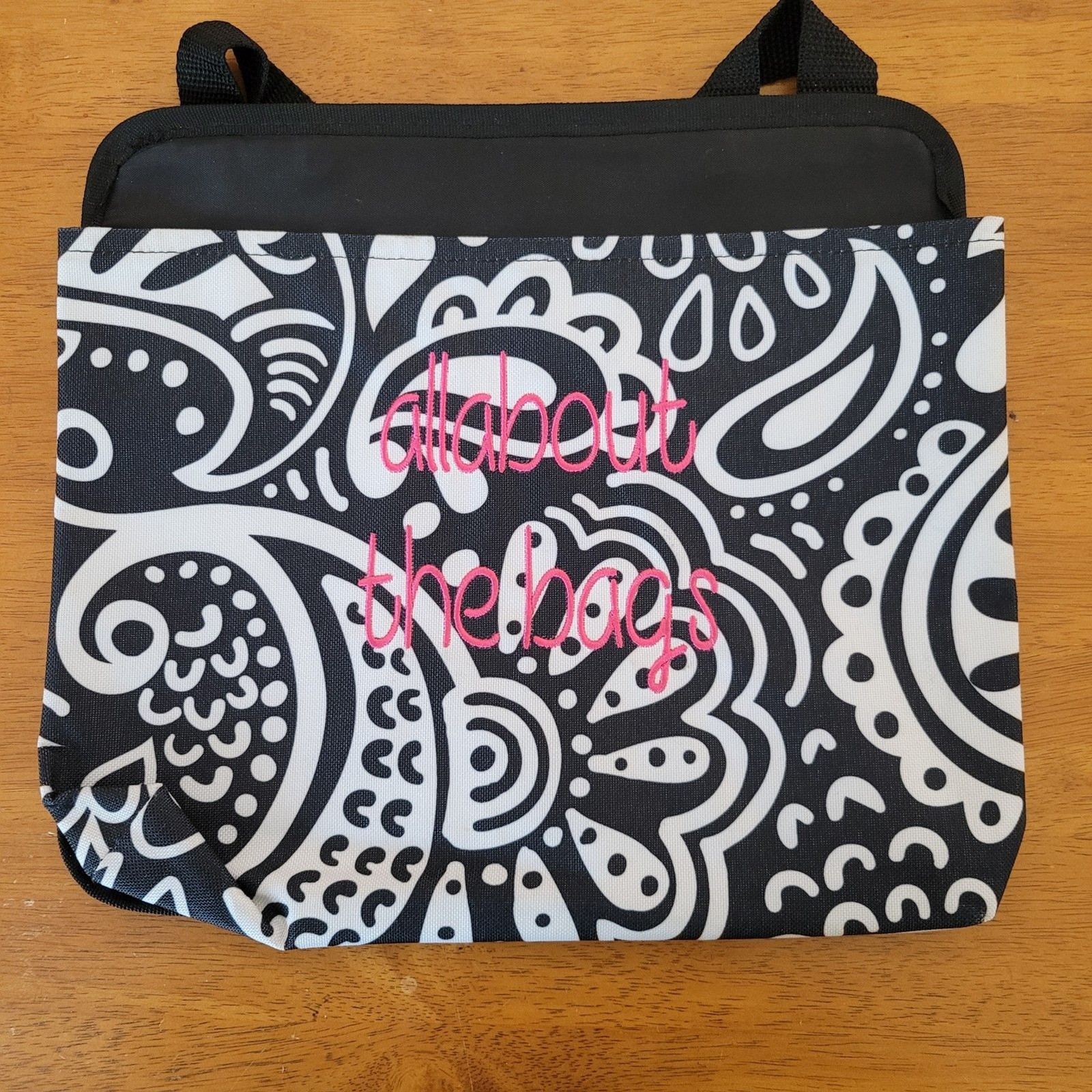 3-Thirty One Hanging Pouch Hand Colored 10 1/4″ High x 11 1/4″ Wide jl