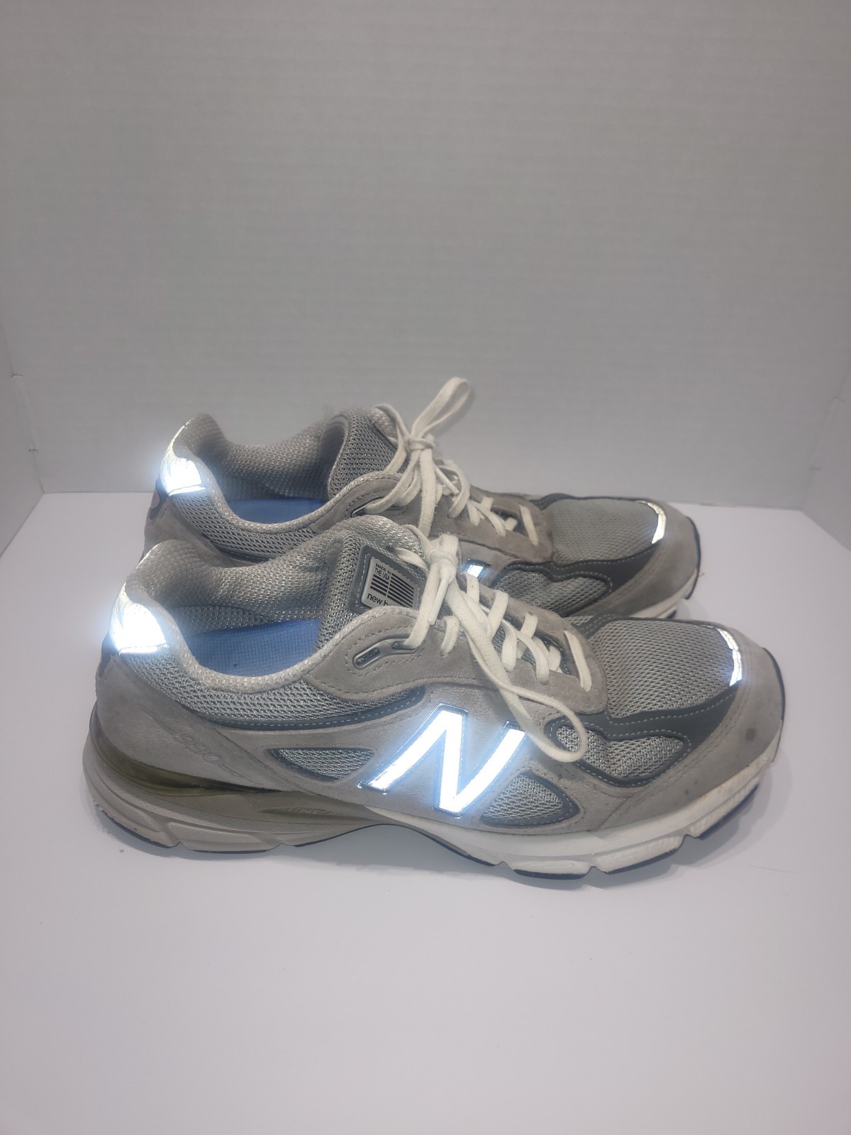 Size 9 – New Balance 990v4 Made in USA Grey Silver