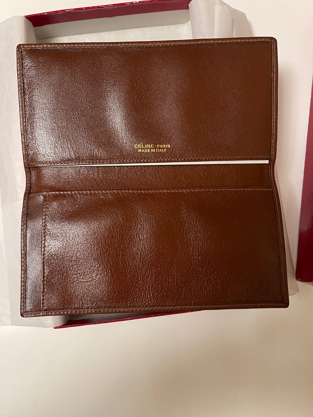 “Rare” CELINE Horse Carriage logo Leather Wallet “Made in ITALY” Authentic