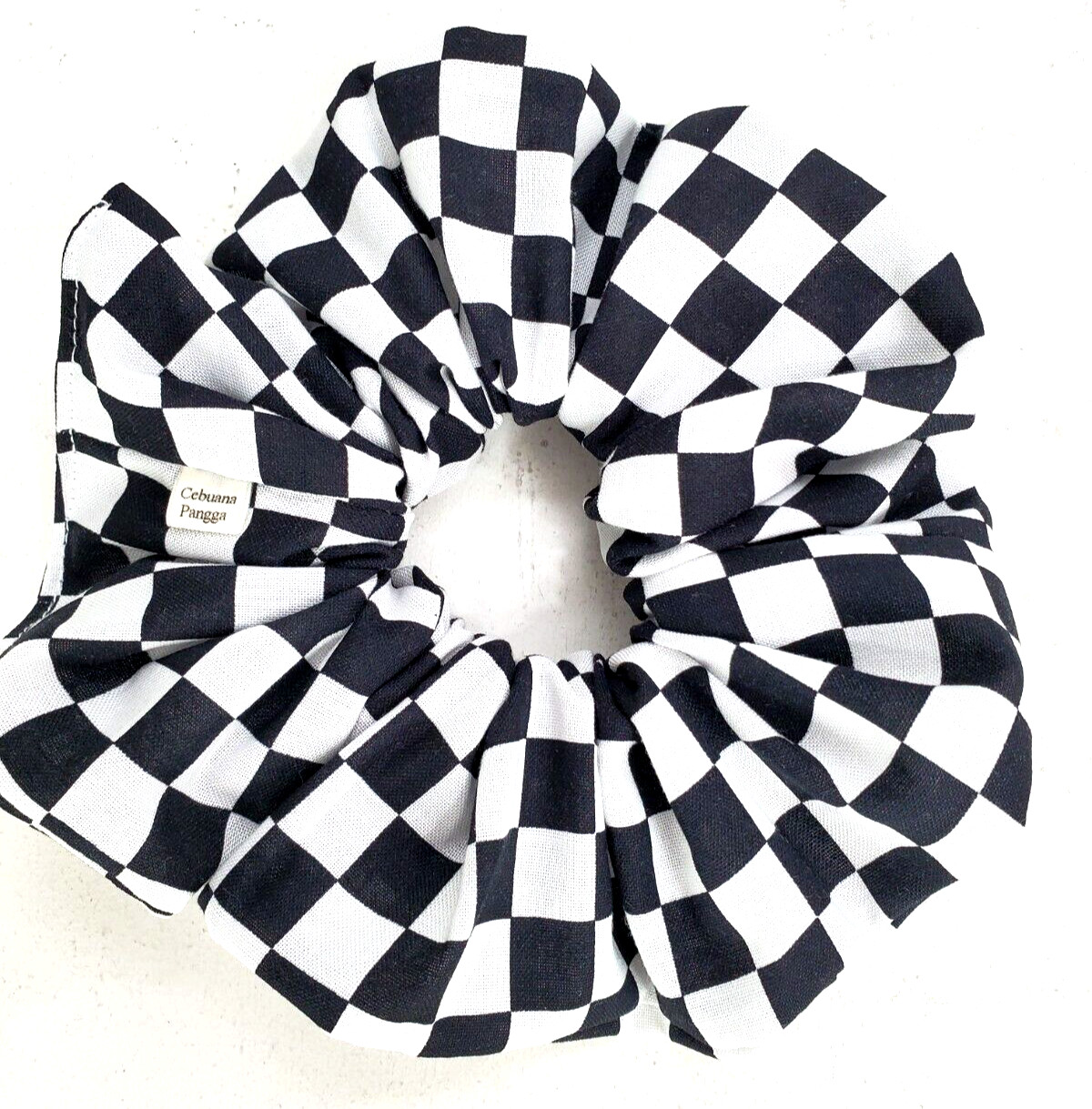 Handmade Women’s Scrunchies size XL Cotton Fabric Back/White Racing Check New