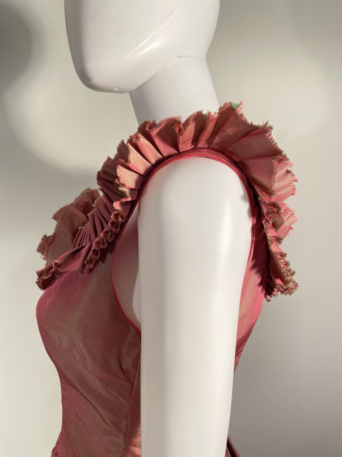 A Retro 50’s Style Pink Sharkskin Taffeta Party Dress By Shantel Regier Sz 6