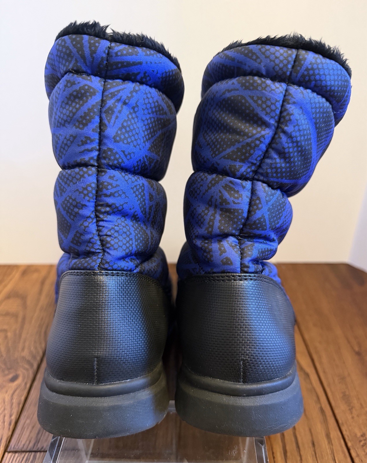 Size 9 M Kohl’s Tek Gear Snow Moon Boots Blue Nylon & Faux Fur Lining Excellent