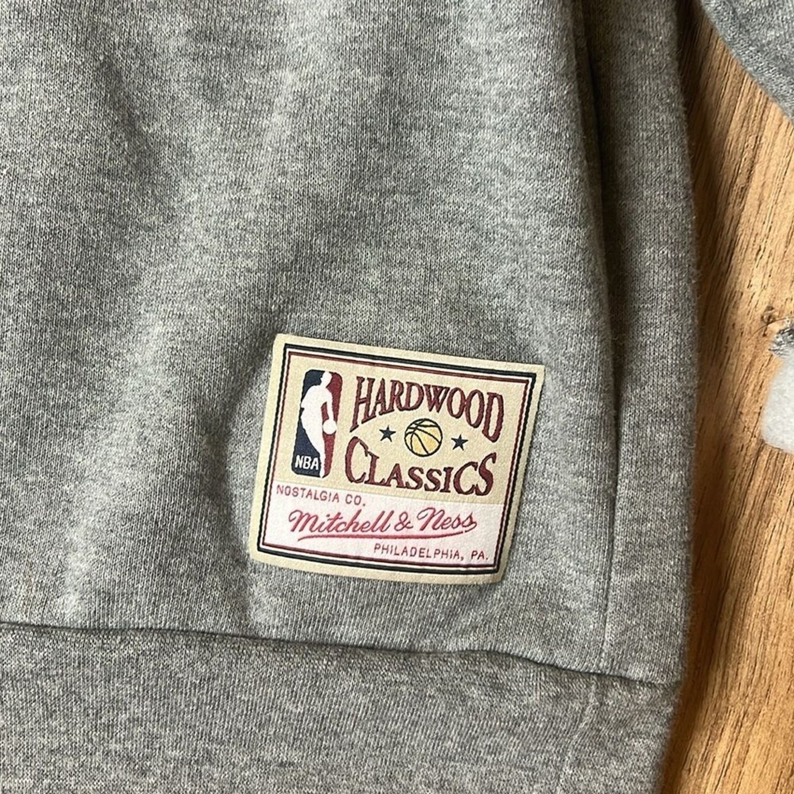 Mitchell & Ness NBA Hardwood Classics Houston Rockets Sweatshirt Gray Size L