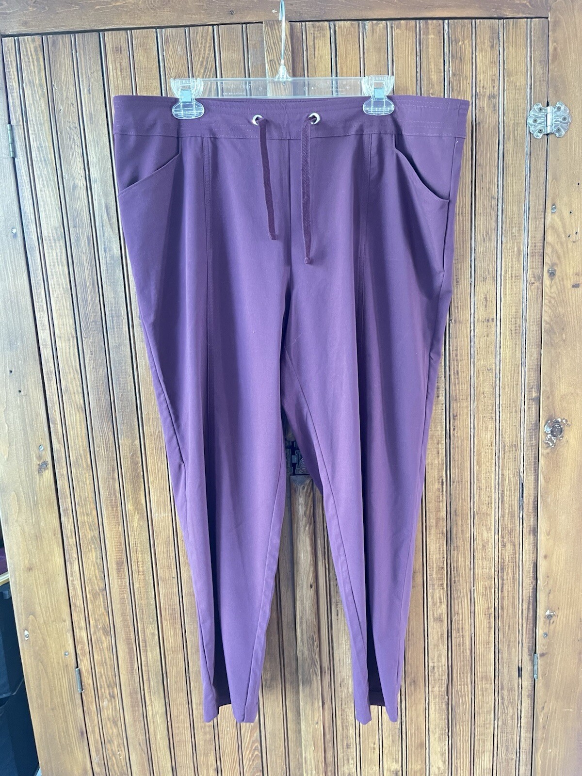 Chico’s Weekends Pants Womens Extra Large 3Ankle Pull On Stretch Burgundy Comfy