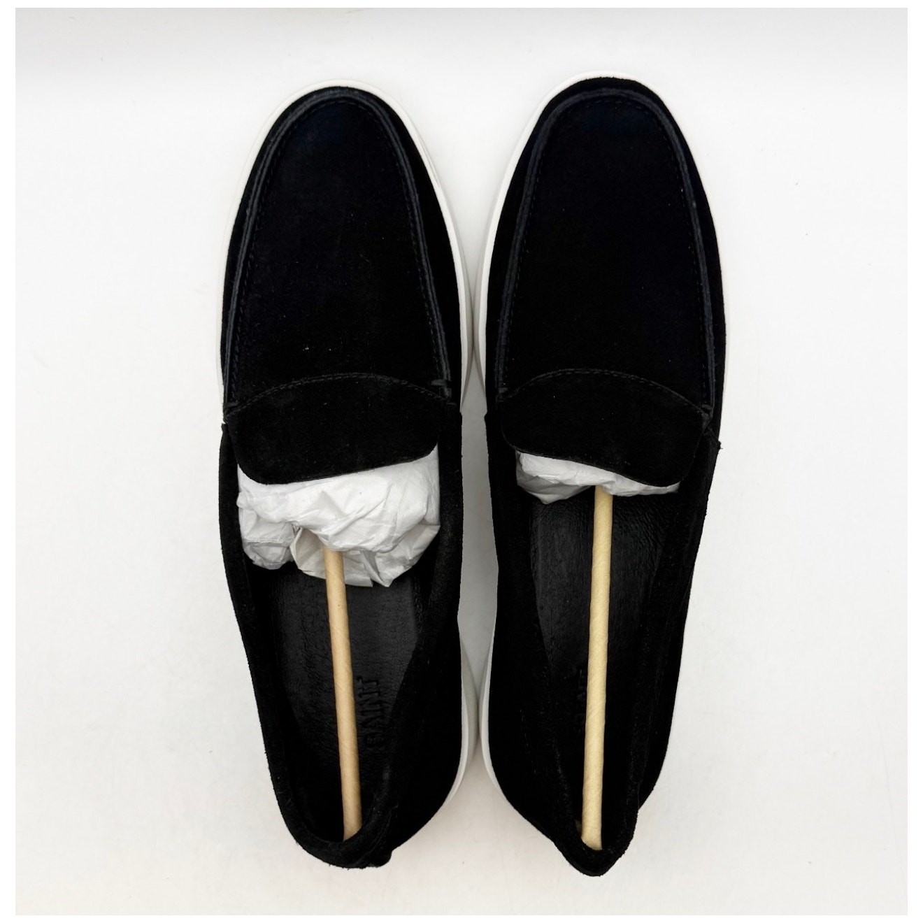 Saint Morta Men’s Hemisphere Slip On Loafers Size 8 Black White Suede NIB