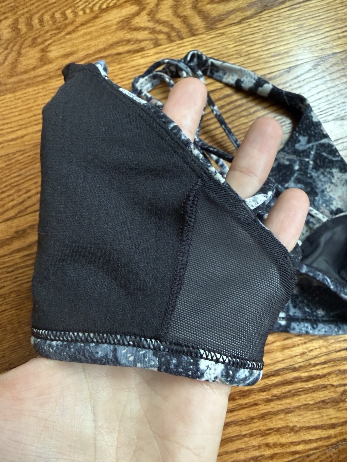 Lululemon Free To Be Bra Wild Multi Color Strappy Yoga Sports Bra Size 6