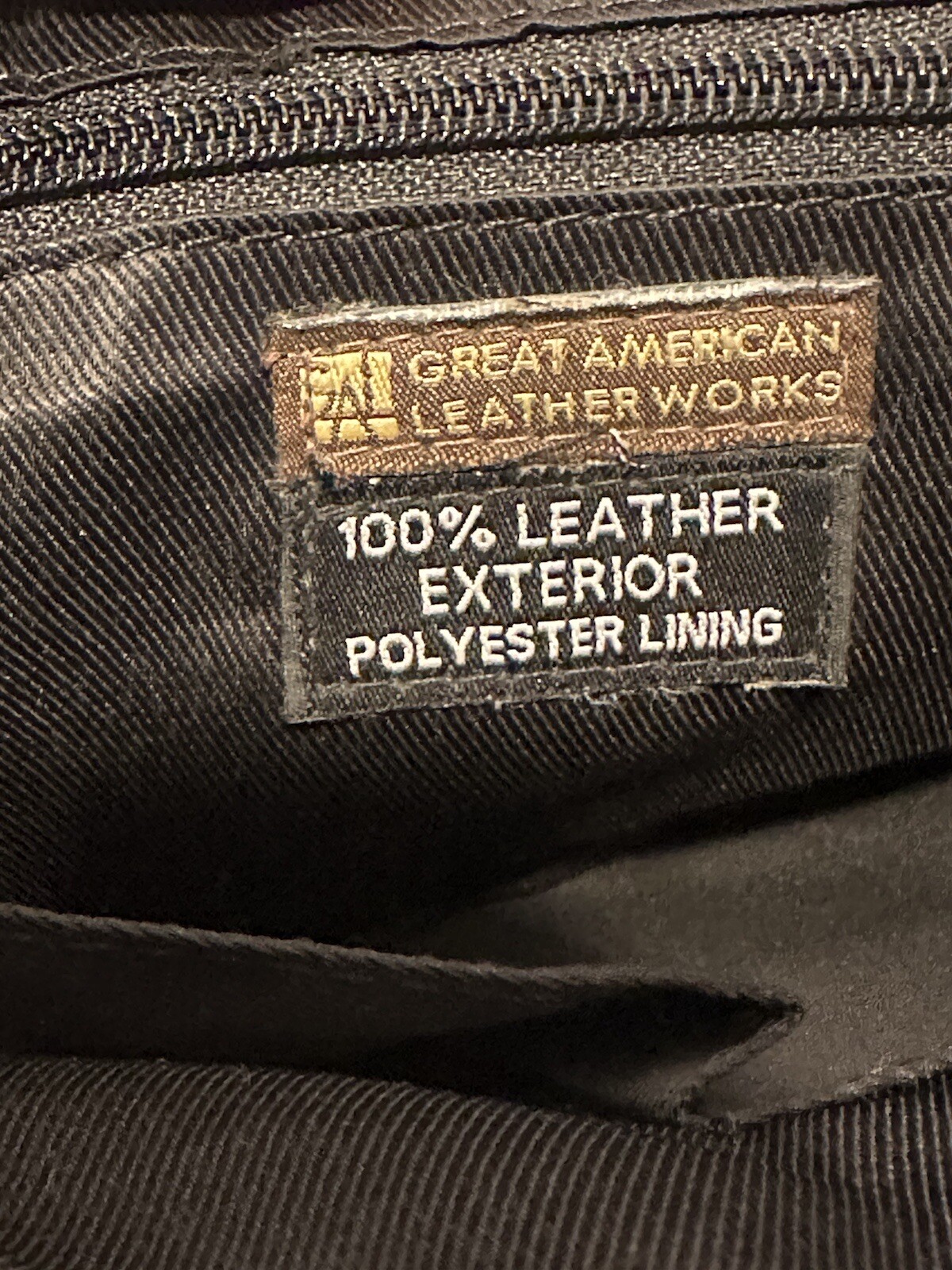 Great American Leather Works Cross Body Purse. used in good condition