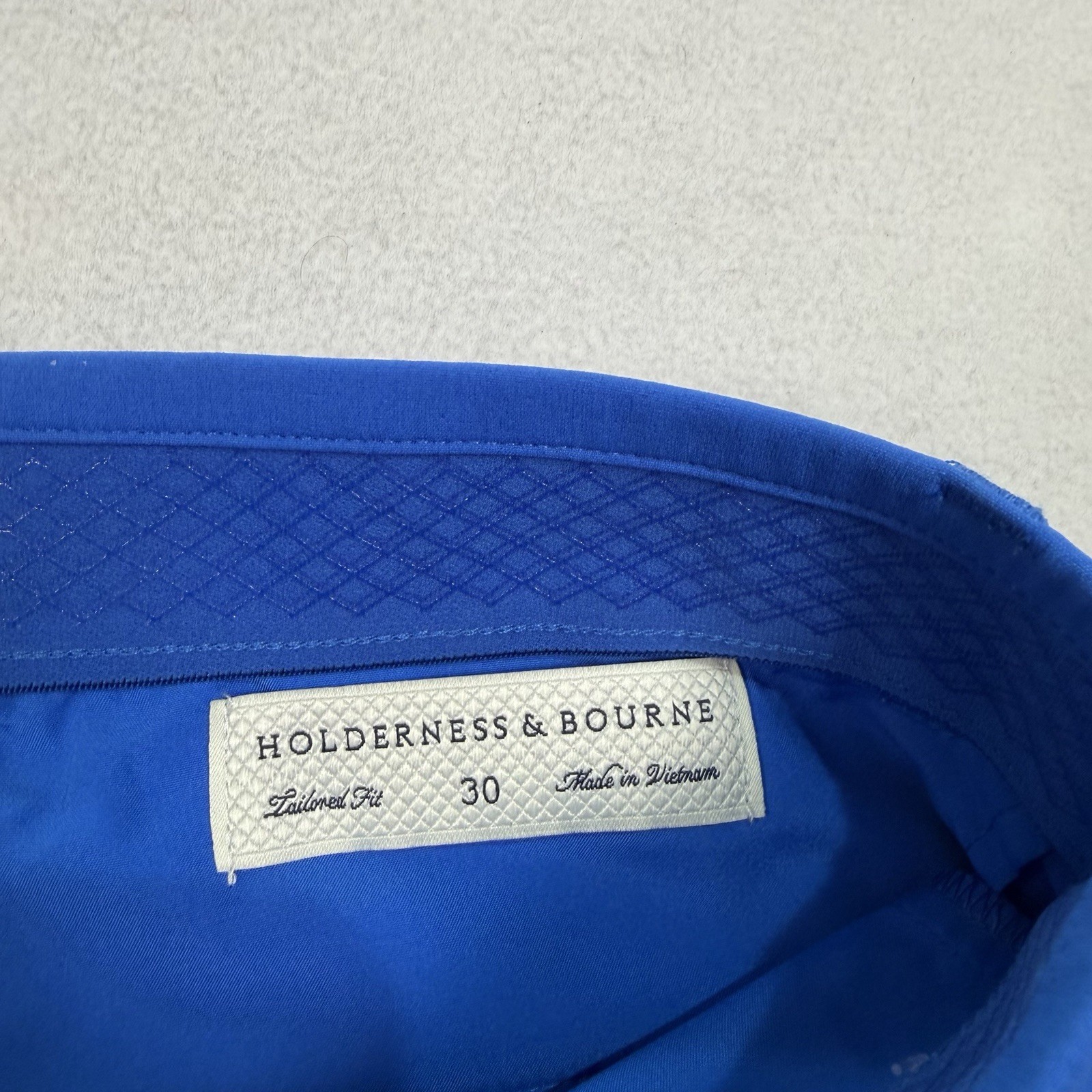 NWT Holderness & Bourne Harwood Short Men’s Size 30 Marlin Blue Performance Golf