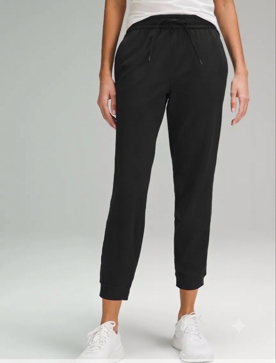 Lululemon Soft Jersey Classic Fit Mid Rise 7/8 Joggers UK Size 14 – Black