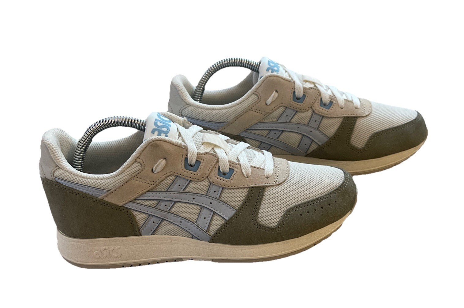 Asics Lyte Classic Cream/Soft Sky Shoes Sneakers Women’s Size 8.5 US Worn Once