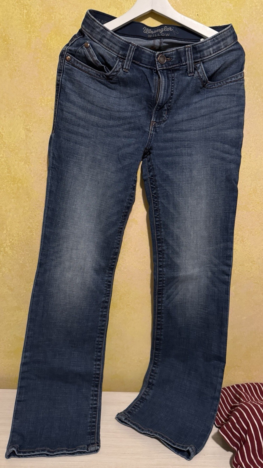 Wrangler Willow Ultimate Riding Jean boot cut stone wash Size 7×34-29×34