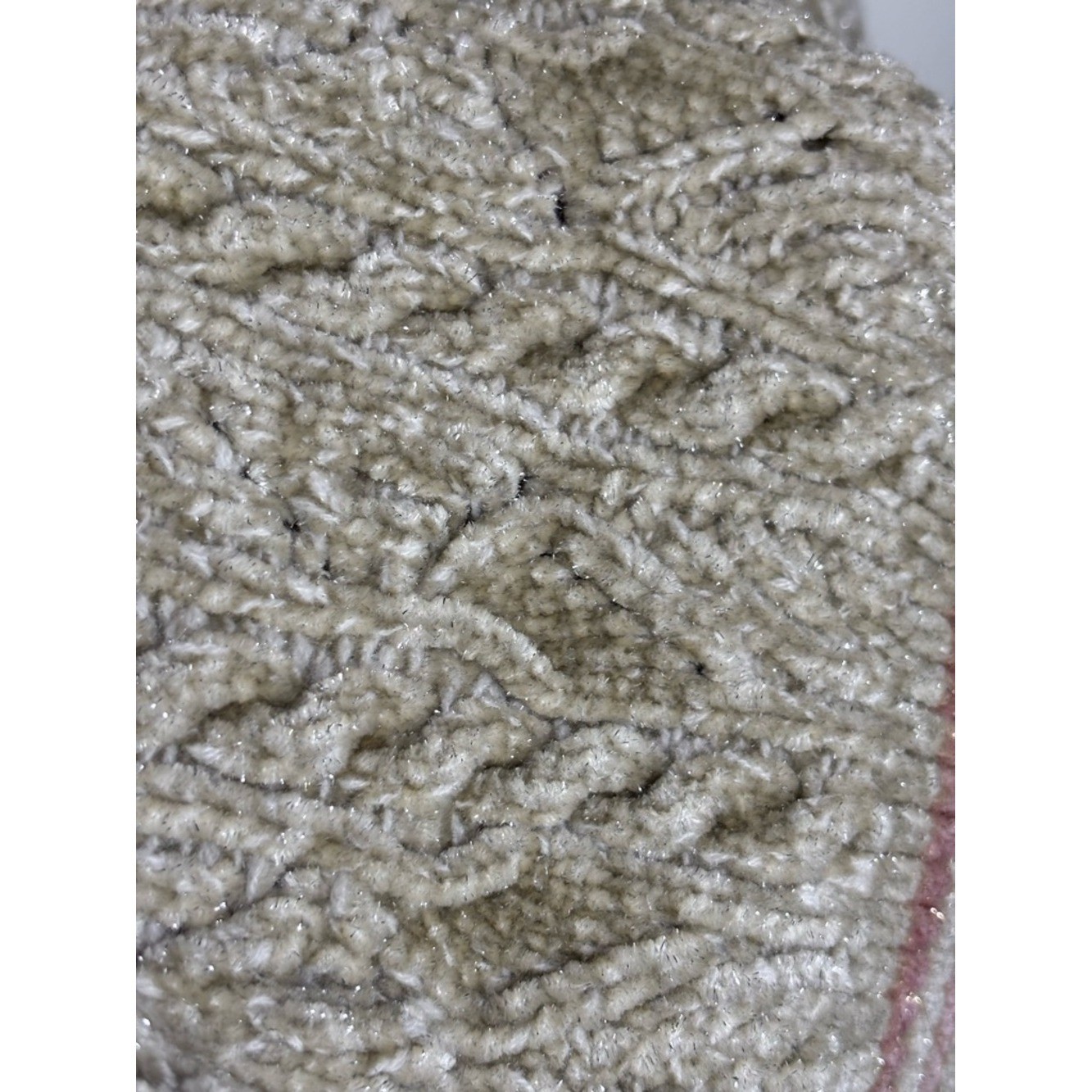 CHANEL 22FW Beige Cable Knit Vest with Pink Accent size French 40