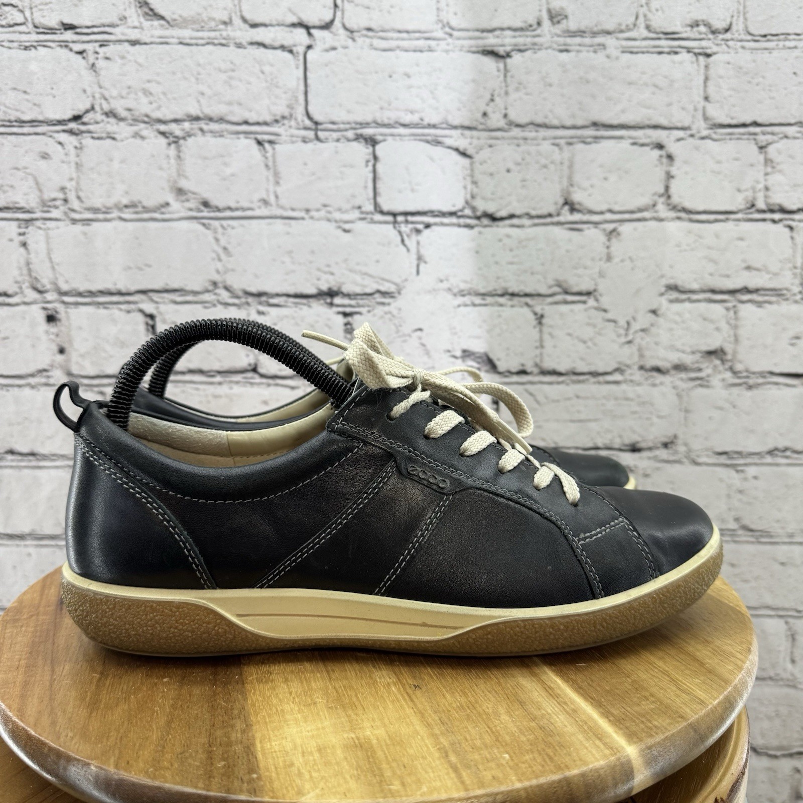 Ecco Chase II Leather Black Lace Up Low Casual Sneaker Women’s Sz EU 40 US 9-9.5