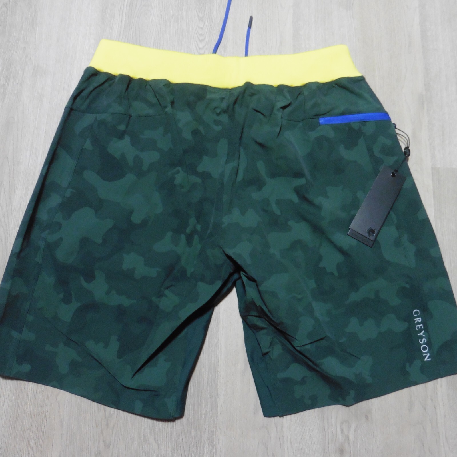 GREYSON Mens L LARGE FULTON SHORTS CAMO SCAREB GREEN LINED 9″ GOLF WORKOUT