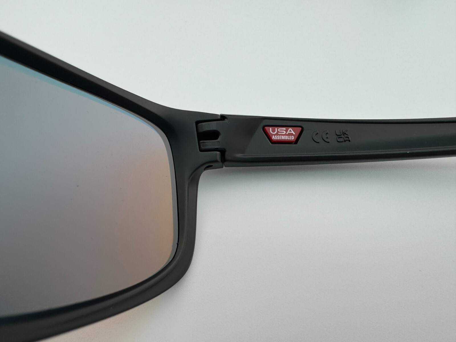 OAKLEY SLIVER STEALTH MATTE BLACK W/ RUBY IRIDIUM POLARIZED SUNGLASSES OO9408-06