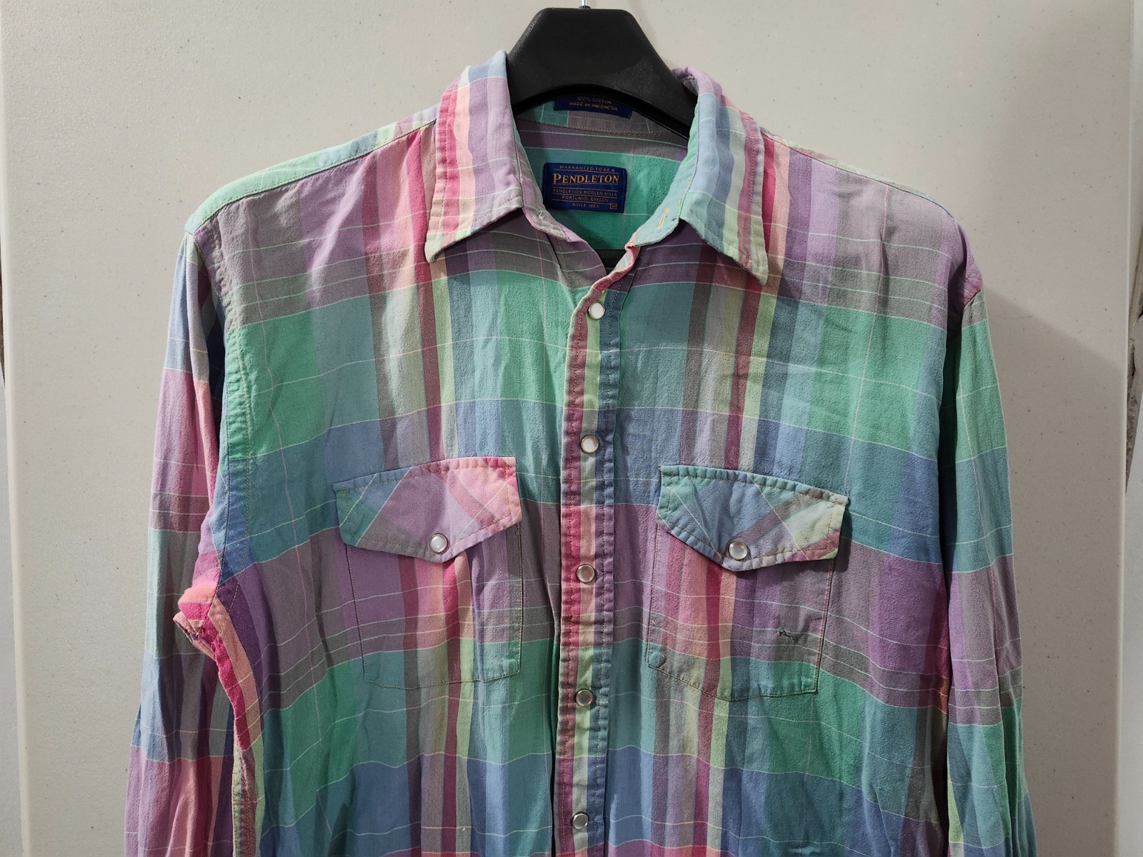 Pendleton Shirt Mens M Flannel Pearl Snap Western Plaid Cotton Pockets Colorful