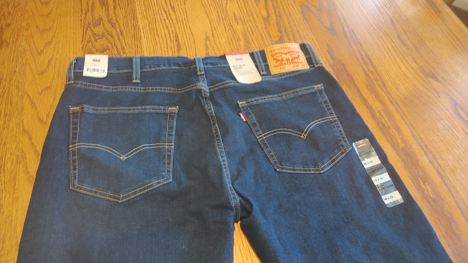 New Levi’s 512 Slim Taper Jeans 38×30 (Tagged 38×32) Dark Wash Irregular NWT